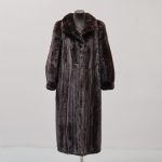 1056 2476 MINK COAT